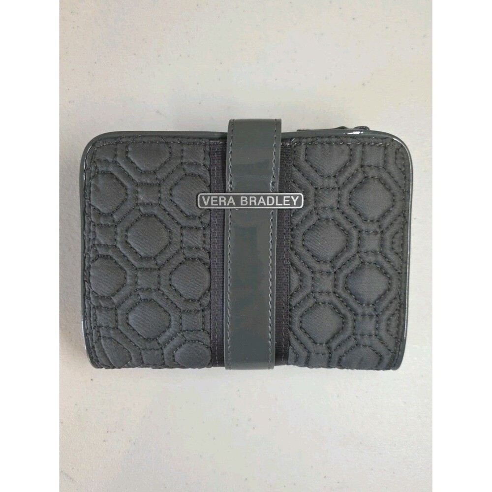 Vera Bradley Gray Quilted Organizer Wallet Magnetic Snap Closure EUC